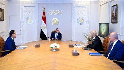الرئيس السيسي يتابع سير العملية التعليمية وتطوير المناهج وتحسين جودة التعليم 