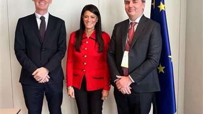 وزيرة التخطيط تعقد اجتماعات ناجحة مع بنك الاستثمار الأوروبي وبورصة لوكسمبورج 