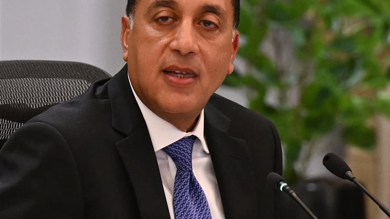 رئيس الوزراء الدكتور