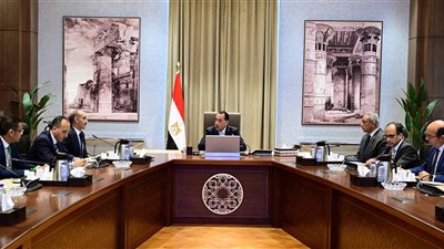 رئيس مجلس الوزراء يؤكد دعم الحكومة المصرية لتحقيق الريادة الفضائية لمصر