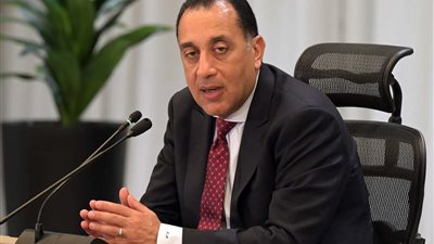 رئيس الوزراء يغادر إلي شرم الشيخ للمشاركة في افتتاح المؤتمر العالمي الانتوساي 