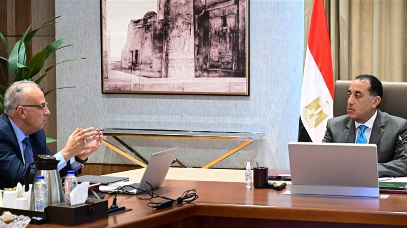 رئيس الوزراء الدكتور