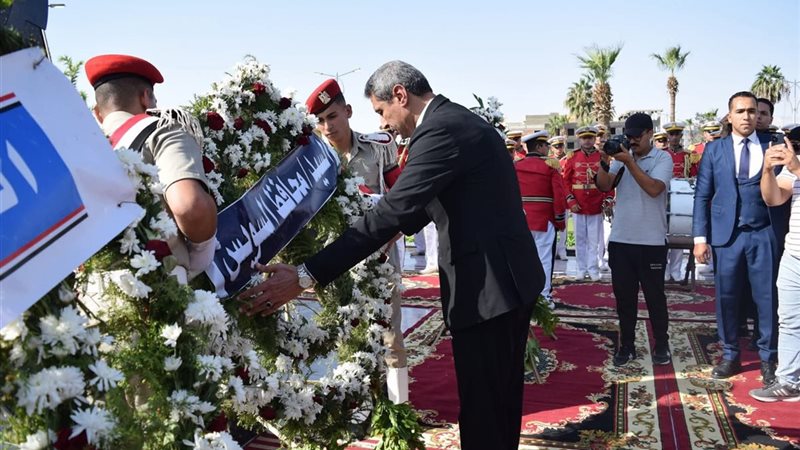 محافظ السويس 