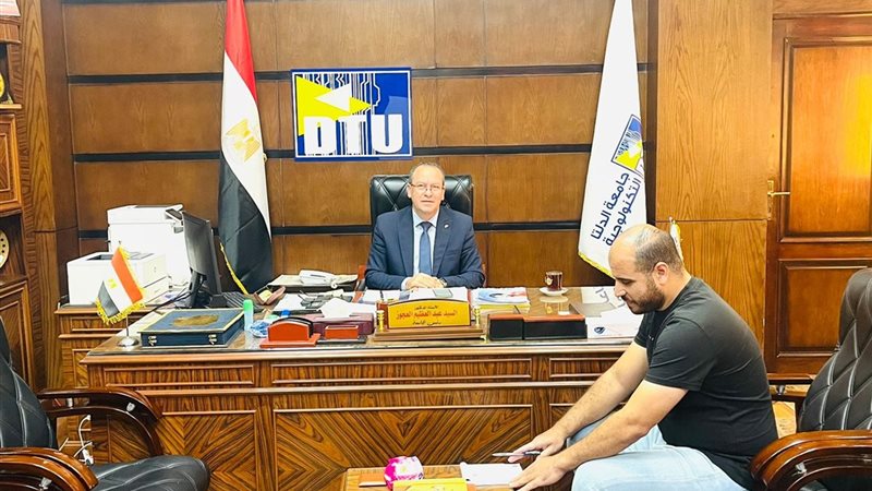 رئيس جامعة الدلتا