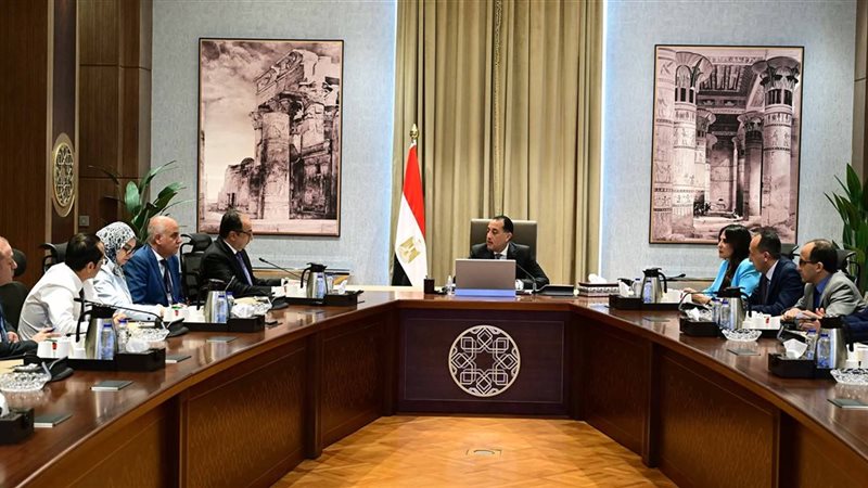 رئيس مجلس الوزراء