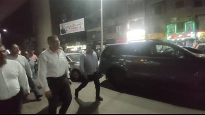 محافظ الجيزة بجولة مفاجئة بالوراق وإمبابة ليلاً ومجازاة نائبي رئيس الحي والهيئة 