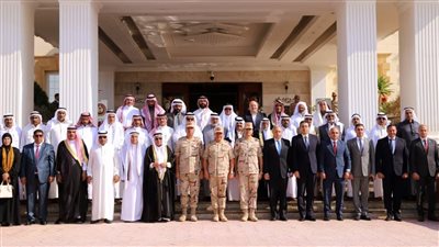 قيادة الجيش الثالث تستقبل شيوخ القبائل وأعضاء البرلمان بالسويس وجنوب سيناء اليوم