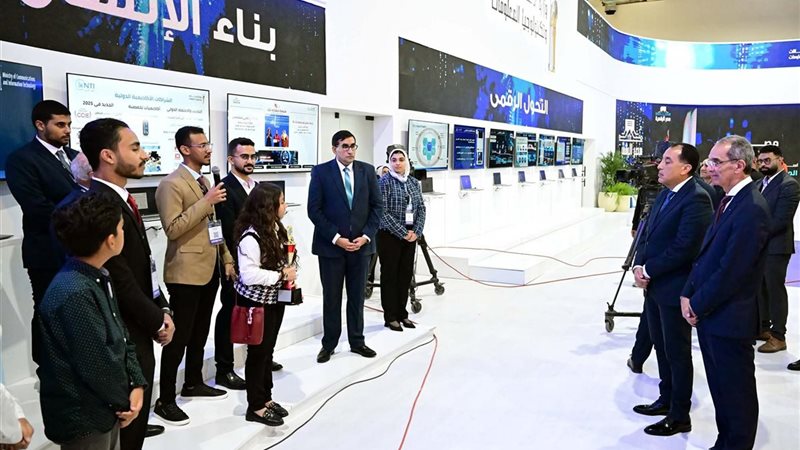 رئيس الوزراء الدكتور