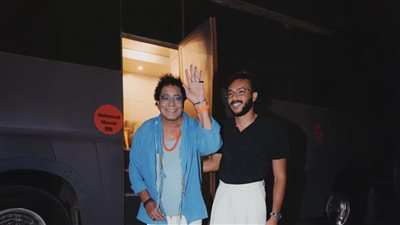 بعد نجاح كلام فرسان.. ويجز ومحمد منير لأول مرة على خشبة المسرح 