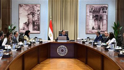 رئيس الوزراء يلتقي أعضاء اللجنة الاستشارية للاقتصاد الرقمي وريادة الأعمال