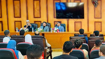 كلية الحقوق بجامعة مدينة السادات تنظم ندوة توعويه بعنوان التنمر والتمييز والعنصرية