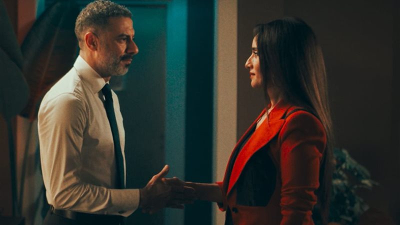مسلسل ورد وشوكولاتة