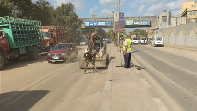 سمير : يترأس حملة نظافة وتطهير الترع لقرى المنوات وطموه بمركز أبو النمرس الجيزة