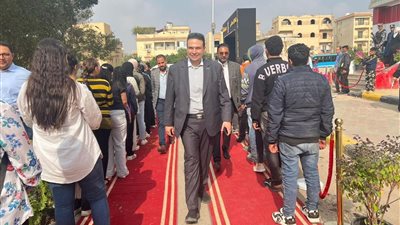 عبدالمنعم إمام يتفقد لجان القاهرة الجديدة ويشيد بالتنظيم