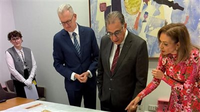استراليا تسلم 17 قطعة اثرية نادرة إلى مصر تعود لحقب تاريخية مختلفة