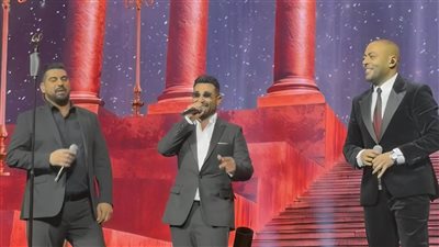 لليوم الثاني على التوالي.. أحمد سعد يفاجئ حضور حفله في الكويت