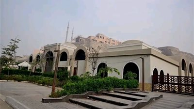 رئيس مجلس الوزراء يتفقد عدداً من أعمال تطوير الطرق بالقاهرة