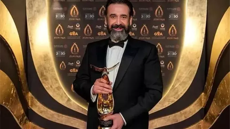 كريم عبد العزيز