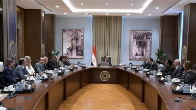 رئيس الوزراء يتابع الموقف التنفيذي لمشروع إحياء وتطوير حديقتي الحيوان والأورمان