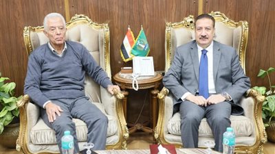 محافظ المنوفية يلتقي مستشار رئيس مجلس الوزراء للمشروعات القومية ويناقشان تنفيذ المشروعات