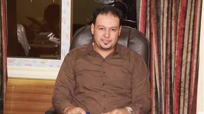 الصحفي عماد السعدني يَكتُب: الدكتور الوسيم وحفيدات زُليخة