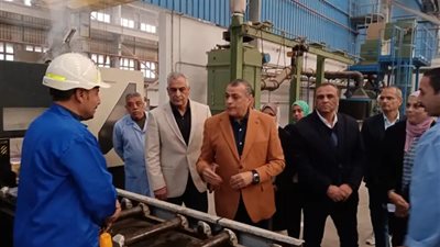 وزير الدولة للإنتاج الحربي : حلوان للصناعات غير الحديدية أهم الصروح الصناعية