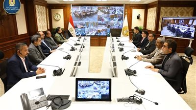 التنمية المحلية تتابع انتخابات النواب بالدوائر المُعادة من مركز السيطرة بالشبكة الوطنية