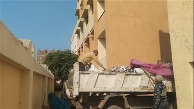 مدرسة الزهراء تُشيد بجهود أعمال الوحدة المحلية بالمنوات لدورها الفعال لقرية طموه
