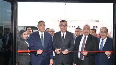 وزير التموين ومحافظ الجيزة يفتتحون الفرع الرابع لمنافذ كاري أون بمقر المدينة
