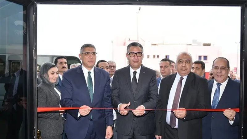وزير التموين ومحافظ