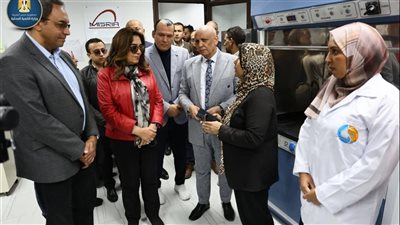 وزيرة التنميه المحليه تفتتح محطة معالجة الصرف الصحي بقرية الأشراف البحرية بقنا