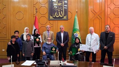 محافظ الإسماعيلية يكرم أبطال المحافظة الحاصلين على بطولات عالمية