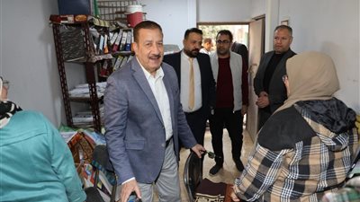 محافظ المنوفية يتفقد عيادة التأمين الصحي بقويسنا لمتابعة انتظام سير العمل