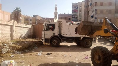 شكاوي المواطنين تنهال علي حزب مستقبل وطن بالسويس بسبب إنتشار القمامة