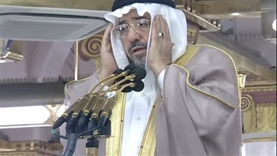 وفاة الشيخ فيصل النعمان مؤذن المسجد النبوي الشريف 