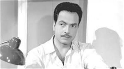 في ذكرى ميلاد أسطورة السينما المصرية.. محطات مهمة في حياة كمال الشناوي 