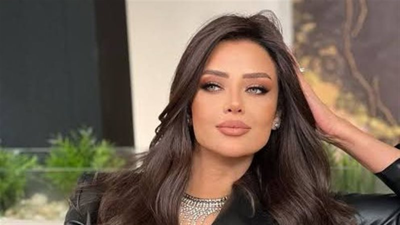 رضوى الشربيني 