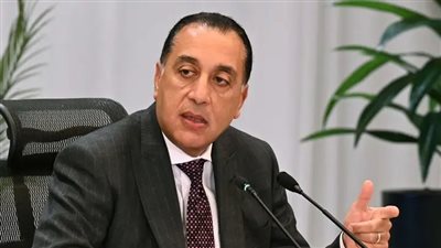  رئيس الوزراء يحسم الشائعات ويعد السيسي بمزيد من العطاء في السنة الجديدة