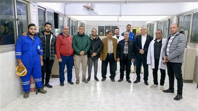 رئيس الشركة القابضة بالمنوفية يتفقد مشروعات حياة كريمة بمركز الشهداء