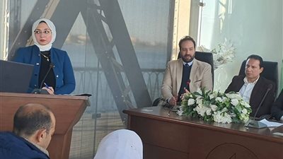 جلسة حوارية موسعة حول ريادة الأعمال ودعم المشروعات الابتكارية للشباب بمحافظة دمياط