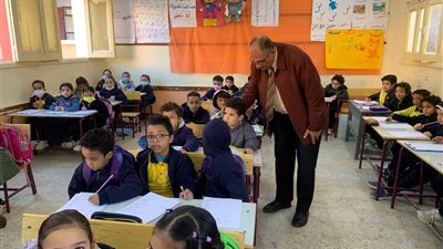 إنطلاق التقييم النهائي للفصل الدراسي الأول للصفين الأول والثاني الإبتدائي بالسويس 