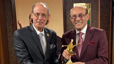 تكريم محمد صبحي في احتفالية الجمعية المصرية العربية للثقافة والإعلام والفنون