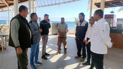 العمل تتابع الالتزام بقانون العمل والحد الأدنى للأجور بجولة تفتيشيةبفندق ستراند طابا