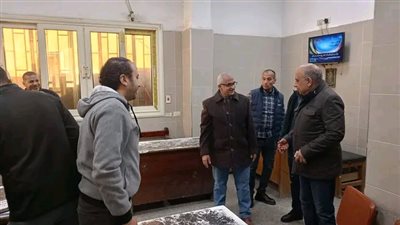 وزير الكهرباء يتفقد إدارة شبكات وإيرادات كهرباء الخانكة وقطاع المرج والقلج