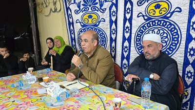 النائب أحمد خشانة يبحث مشاكل أهالي منطقة الكيلو 46 بشمال السويس