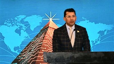 وزير الشباب والرياضة يفتتح النسخة الثالثة من منتدى العاملين بالشباب والرياضة