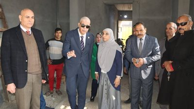 رئيس جامعة المنوفية يتفقد مقر شركة الخدمات الطبية ويؤكد دورها بدعم المنظومةالصحية