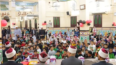 أوقاف السويس تكرم حفظة كتاب الله بمسجد 