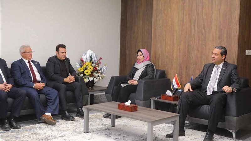 محافظ دمياط 