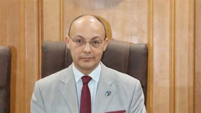عميد طب المنوفية بالتشكيل الجديد لرؤساء الكنترولات لبحث خطة العمل وتنظيم الامتحانات